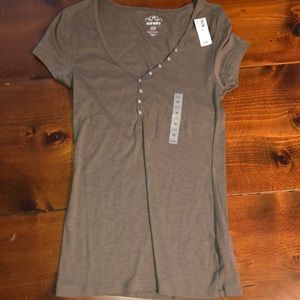NWT Old Navy t-shirt